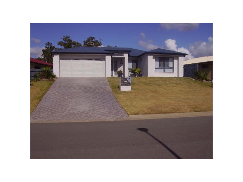 23 Heights Dr, Gympie QLD 4570
