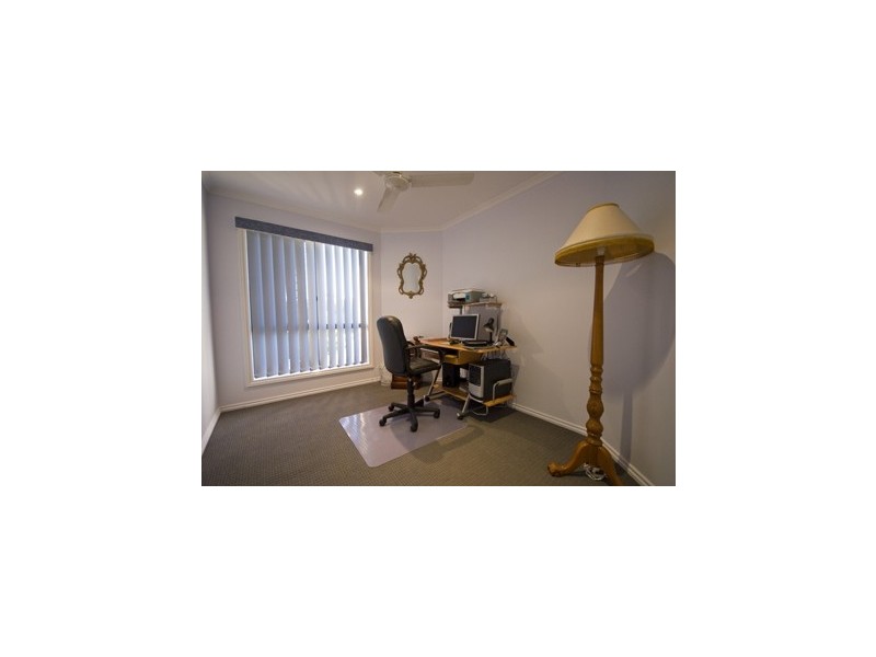 23 Heights Dr, Gympie QLD 4570