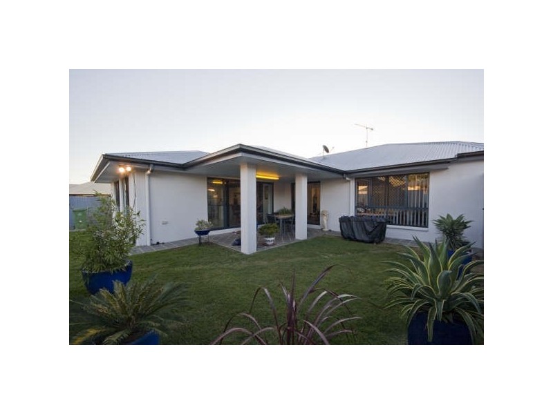 23 Heights Dr, Gympie QLD 4570