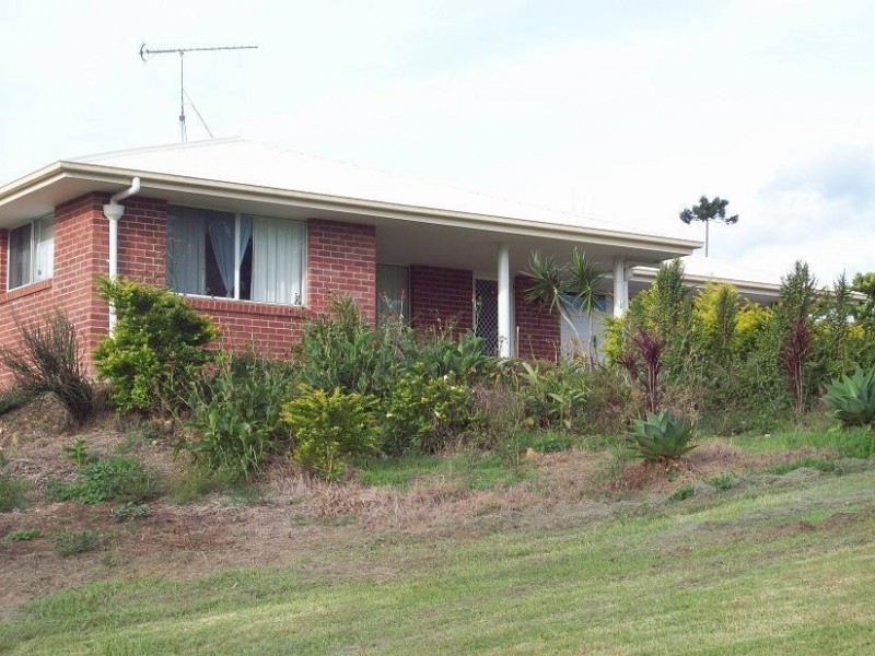 41 Bill James Rd, Chatsworth QLD 4570