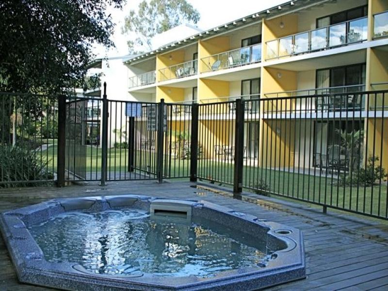 54/9 Rainbow Shores Dr, Rainbow Beach QLD 4581