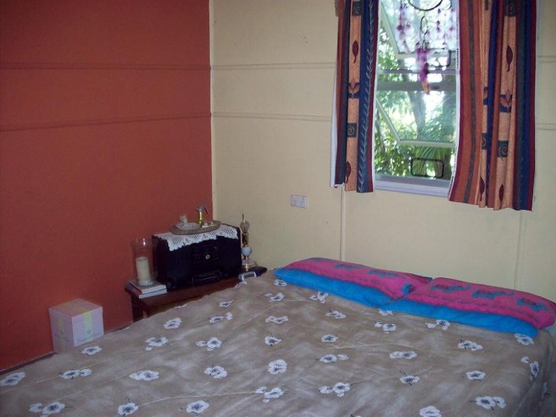 29 Noosa Rd, Monkland QLD 4570