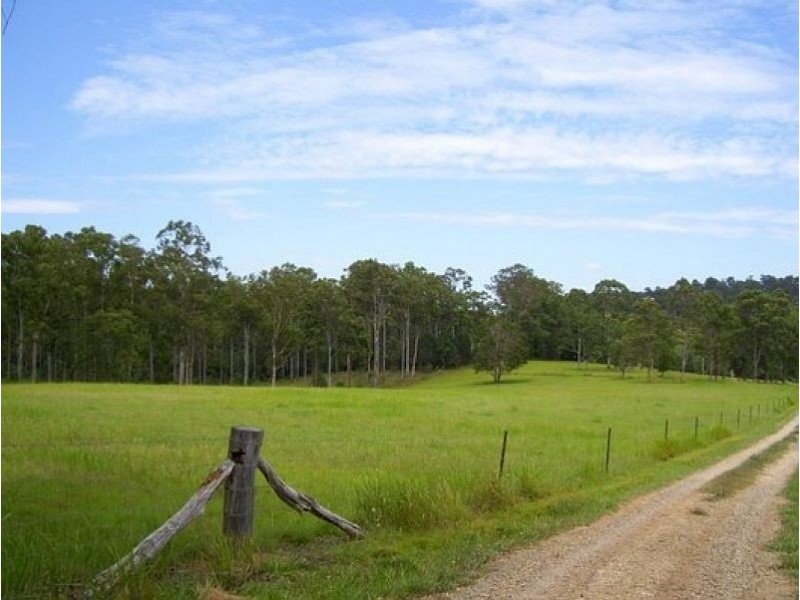880 Tin Can Bay Rd, Canina QLD 4570