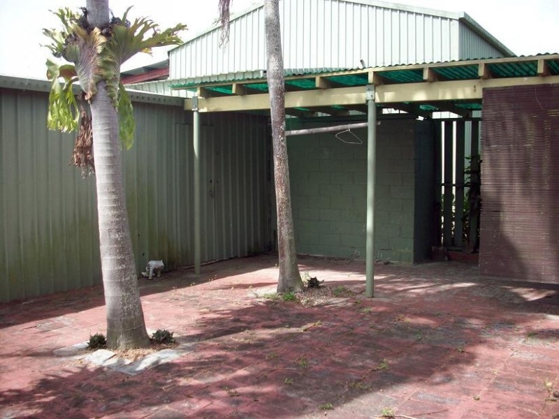 1013 Bruce Highway, Kybong QLD 4570