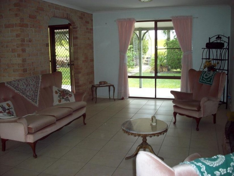 1013 Bruce Highway, Kybong QLD 4570