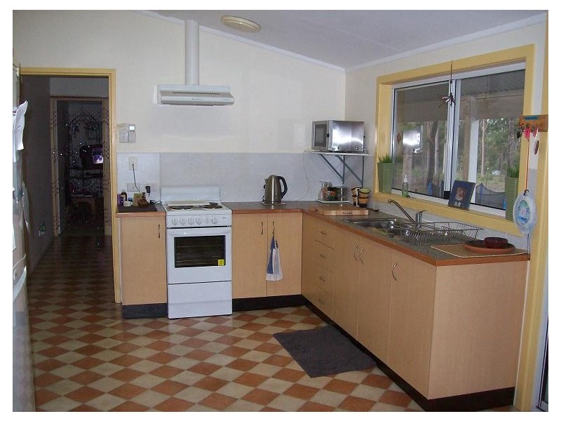 190 Lynne Dr, Curra QLD 4570