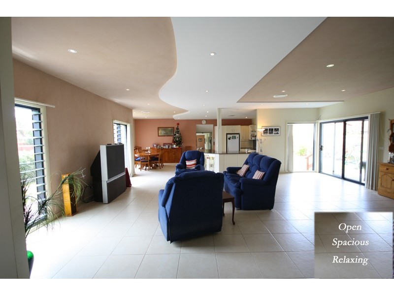 32 Nautilus Crescent, St Huberts Island NSW 2257