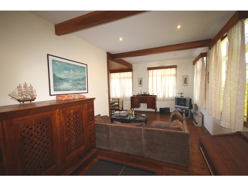 23 Libya Crescent, Allambie Heights NSW 2100