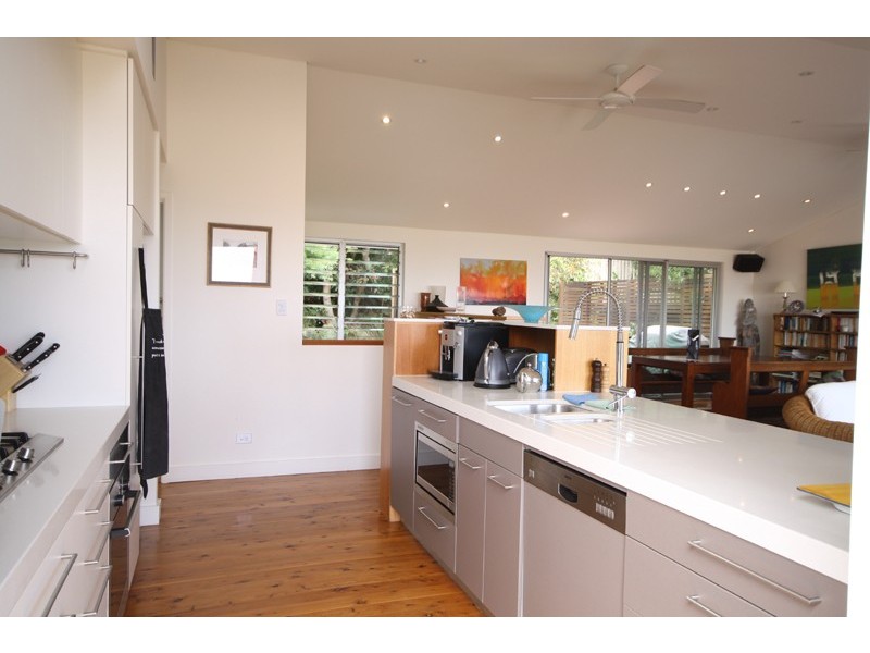 102 Del Monte Place, Copacabana NSW 2251