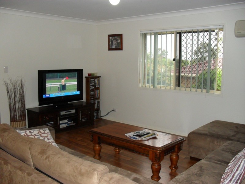 Gleneagle QLD 4285