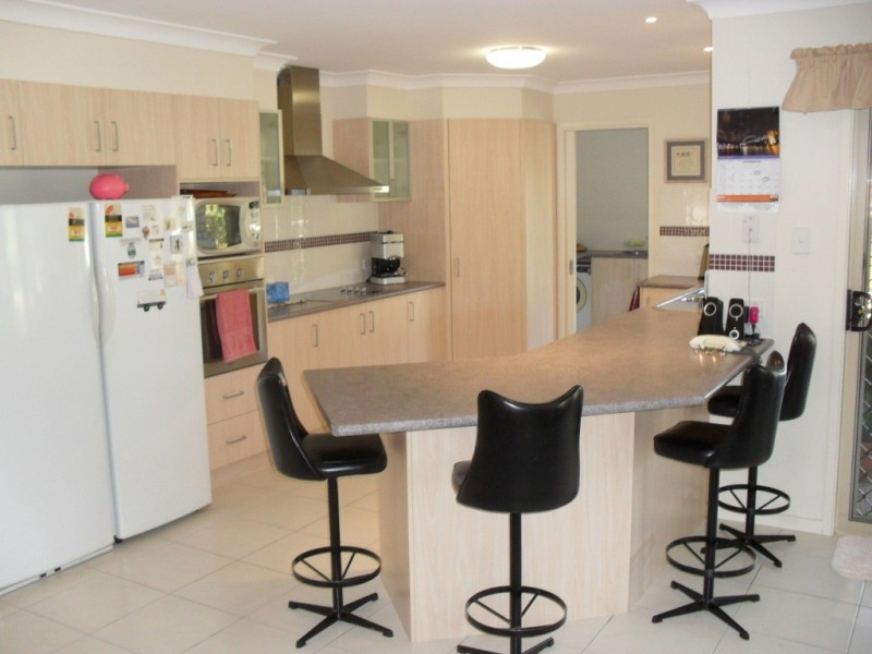 Gleneagle QLD 4285