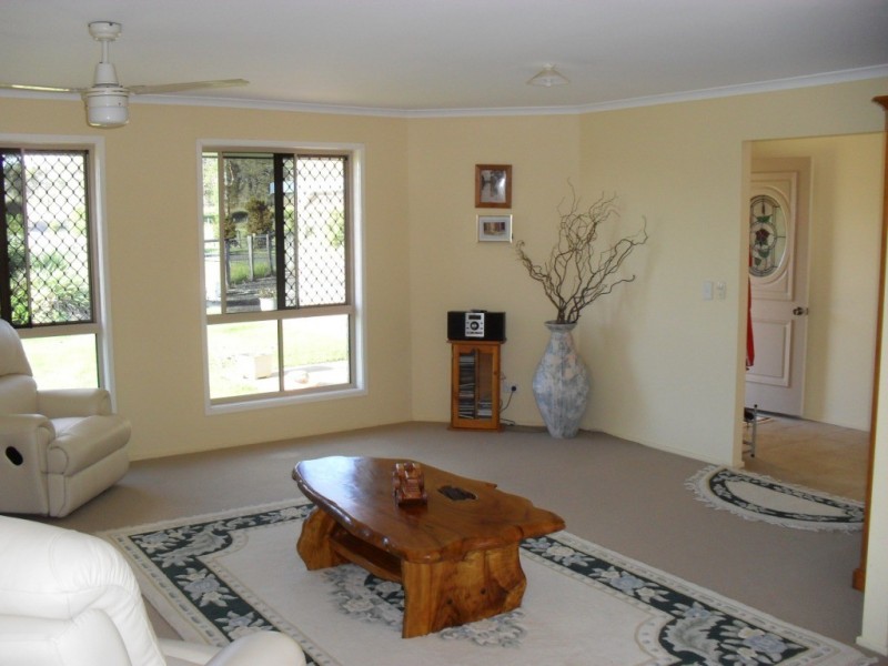 Laravale QLD 4285
