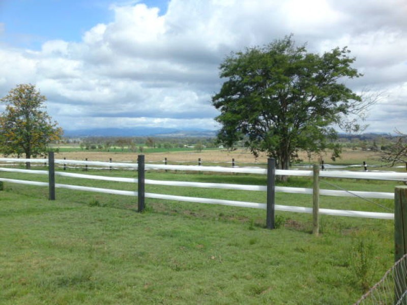 Gleneagle QLD 4285