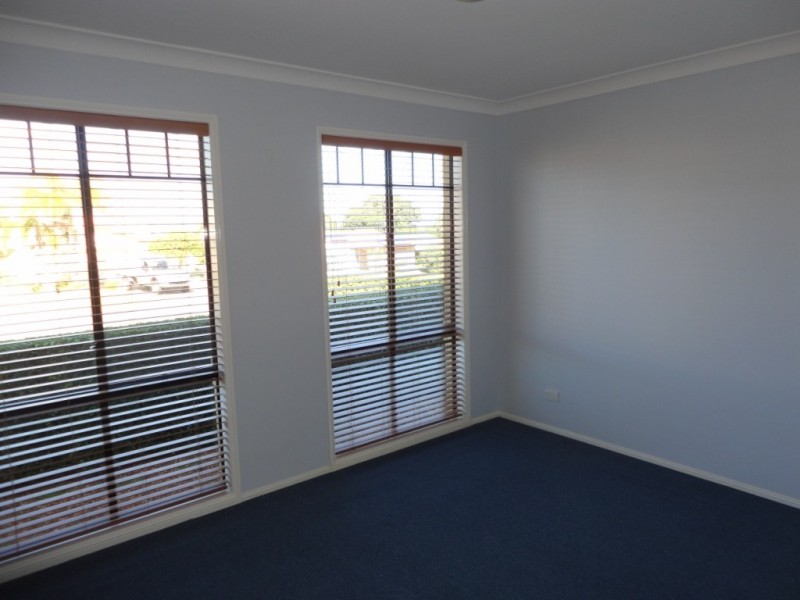 16 Kathleen Crescent, Beaudesert QLD 4285