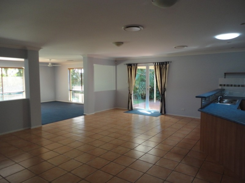 16 Kathleen Crescent, Beaudesert QLD 4285