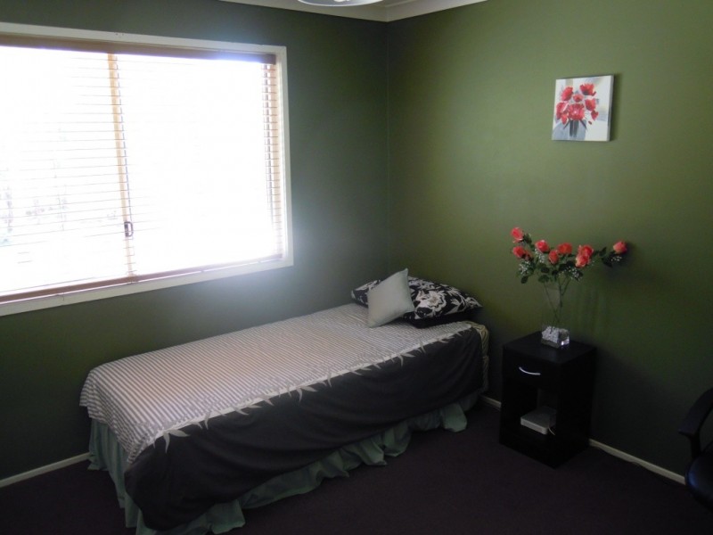 27 Red Cedar, Beaudesert QLD 4285