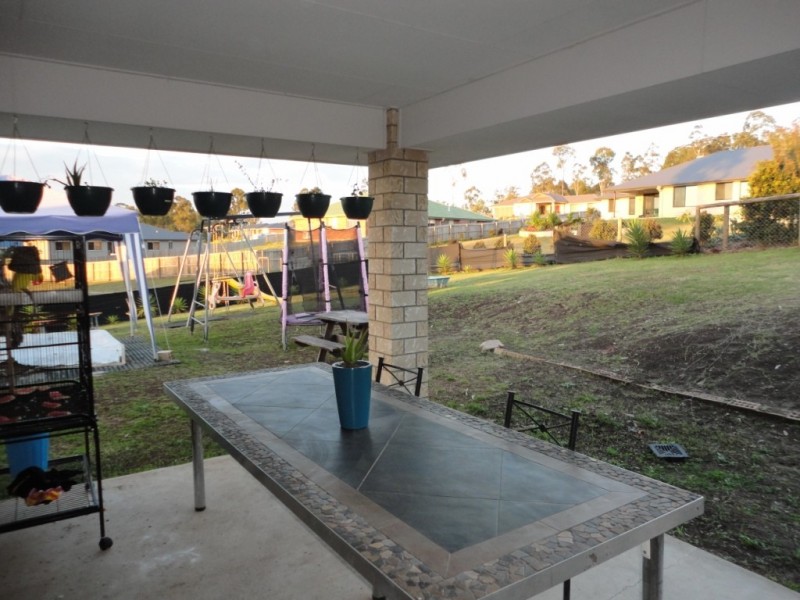 14 Corona Court, Beaudesert QLD 4285