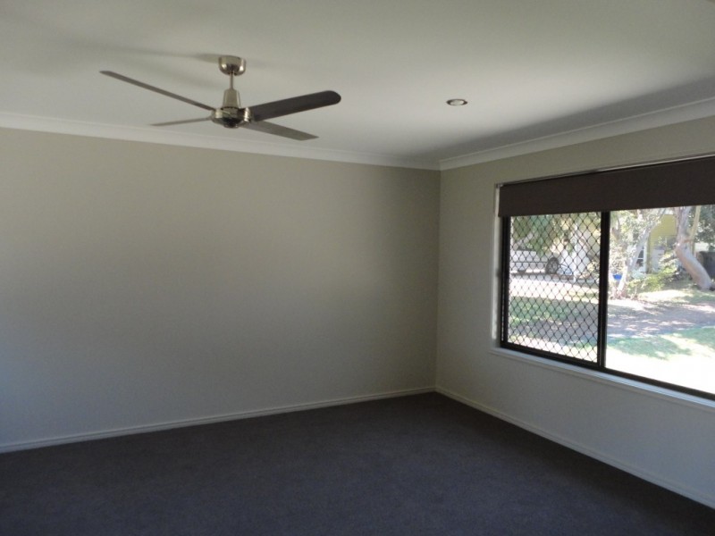 9 KAMAROOKA STREET, Beaudesert QLD 4285