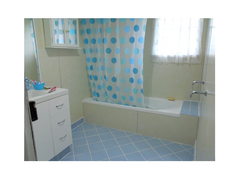 26 Eaglesfield Street, Beaudesert QLD 4285