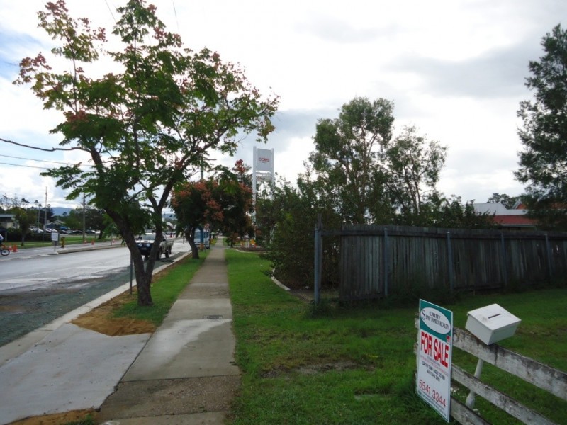 42-44 William Street, Beaudesert QLD 4285