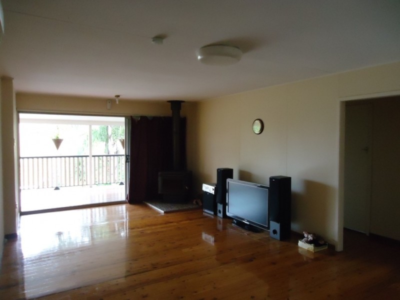 27D Christmas Creek Road, Laravale QLD 4285