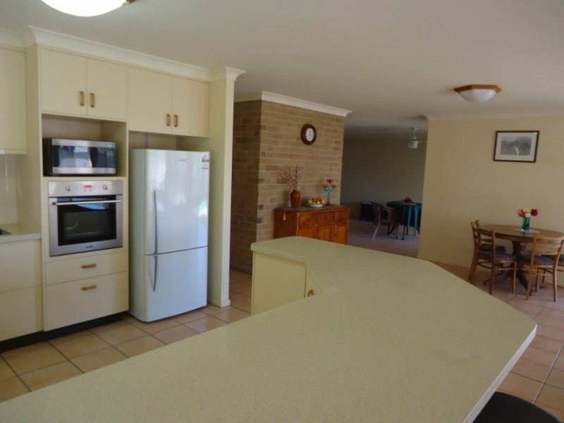 24 Caroline Court, Beaudesert QLD 4285