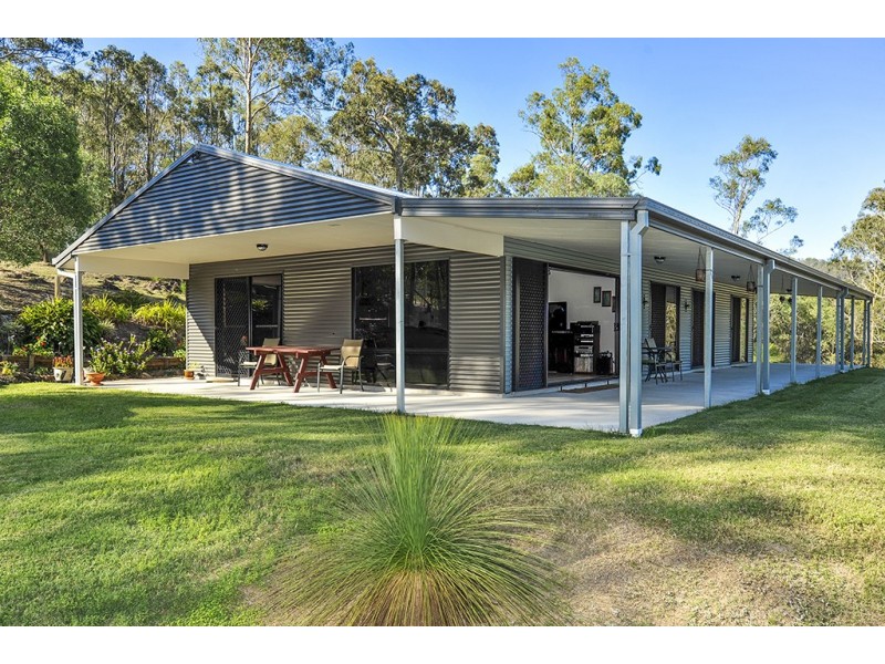 12 Charles Close, Kooralbyn QLD 4285