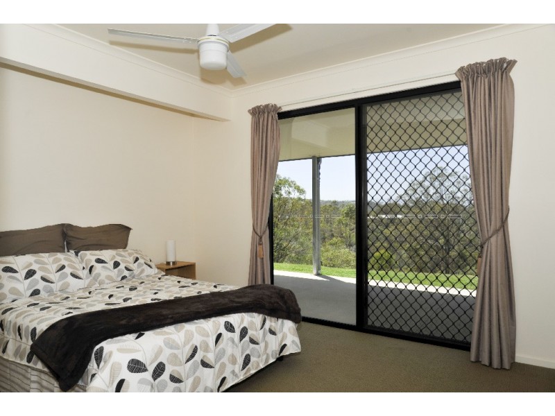 12 Charles Close, Kooralbyn QLD 4285