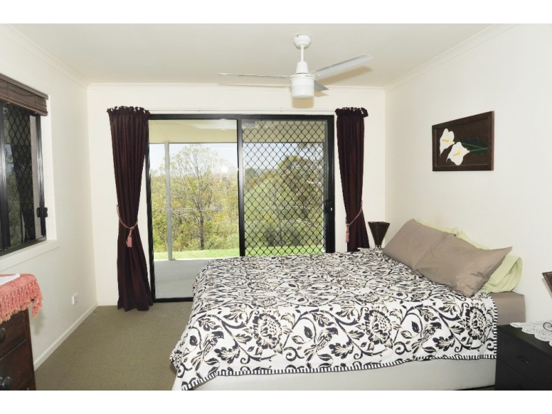 12 Charles Close, Kooralbyn QLD 4285