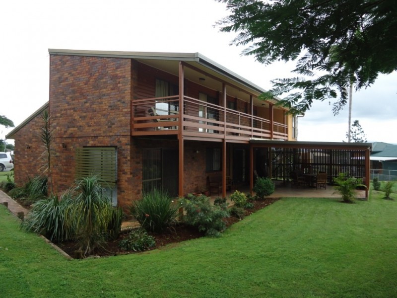 18 Laura Court, Beaudesert QLD 4285
