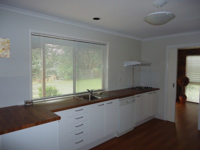 18 Laura Court, Beaudesert QLD 4285