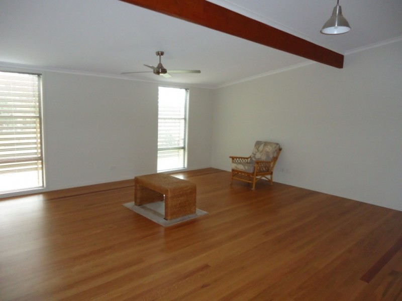 18 Laura Court, Beaudesert QLD 4285