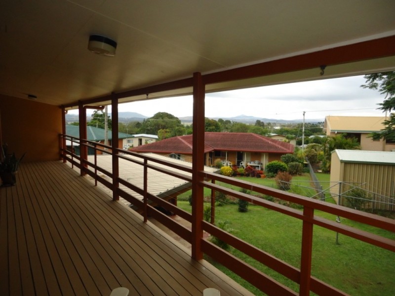 18 Laura Court, Beaudesert QLD 4285