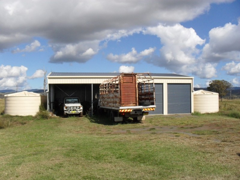 569 Oaky Creek Road, Oaky Creek QLD 4285