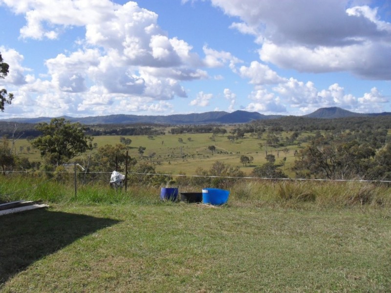 569 Oaky Creek Road, Oaky Creek QLD 4285