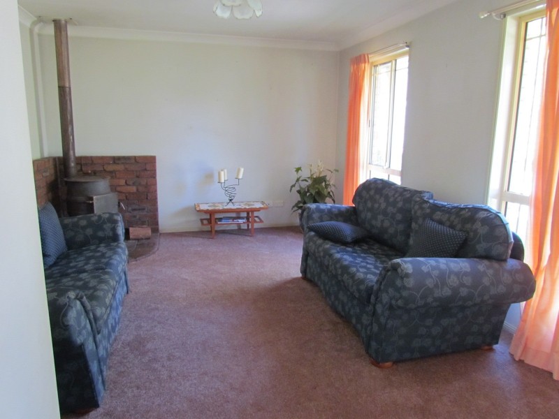 124 Mountain View Road, Innisplain QLD 4285