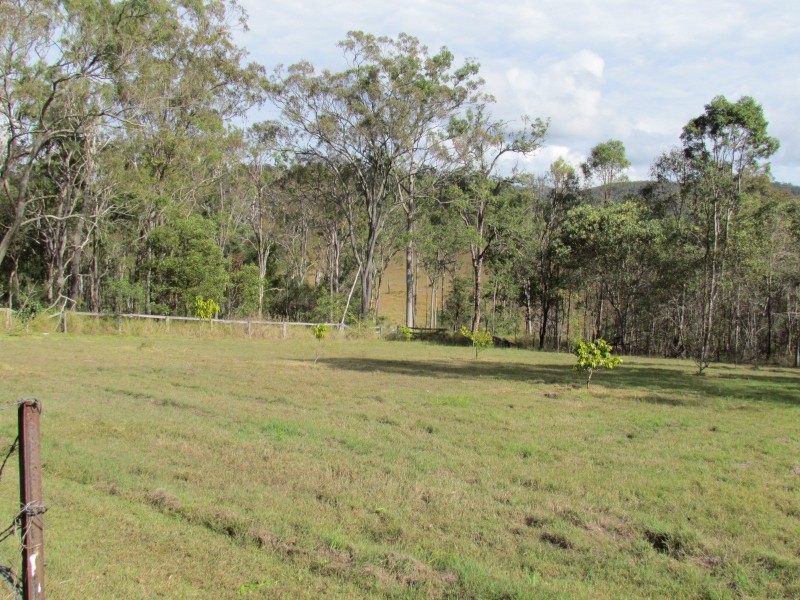 124 Mountain View Road, Innisplain QLD 4285