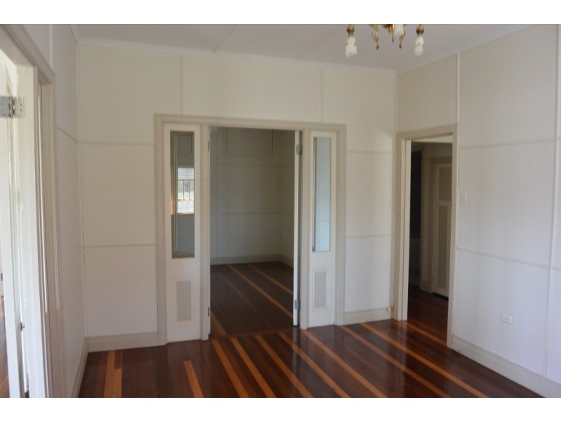 20 Bromelton St, Beaudesert QLD 4285