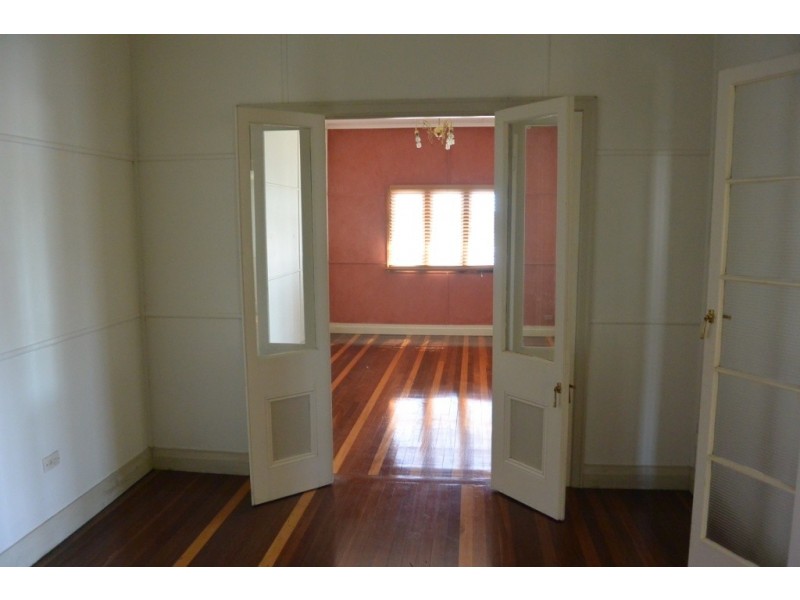 20 Bromelton St, Beaudesert QLD 4285