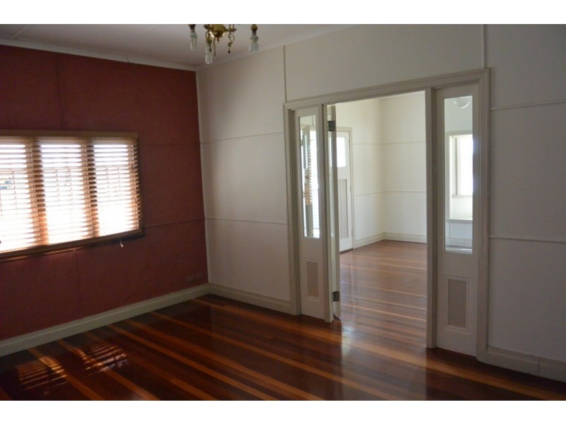 20 Bromelton St, Beaudesert QLD 4285