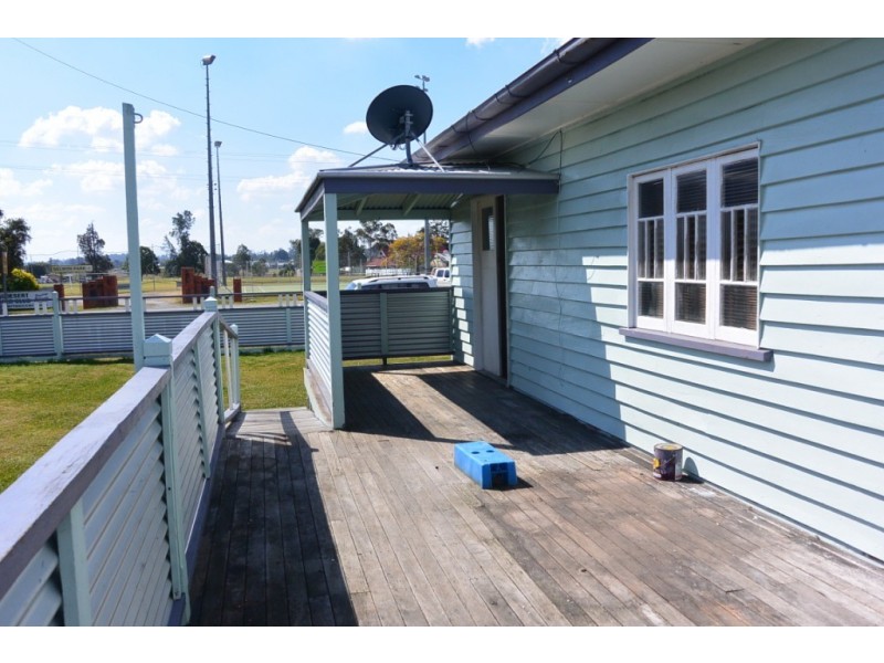 20 Bromelton St, Beaudesert QLD 4285