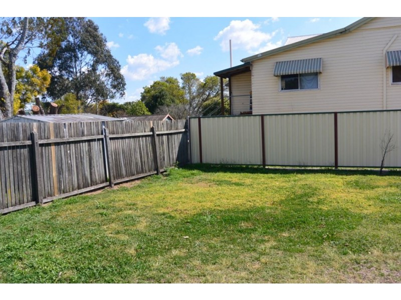 20 Bromelton St, Beaudesert QLD 4285