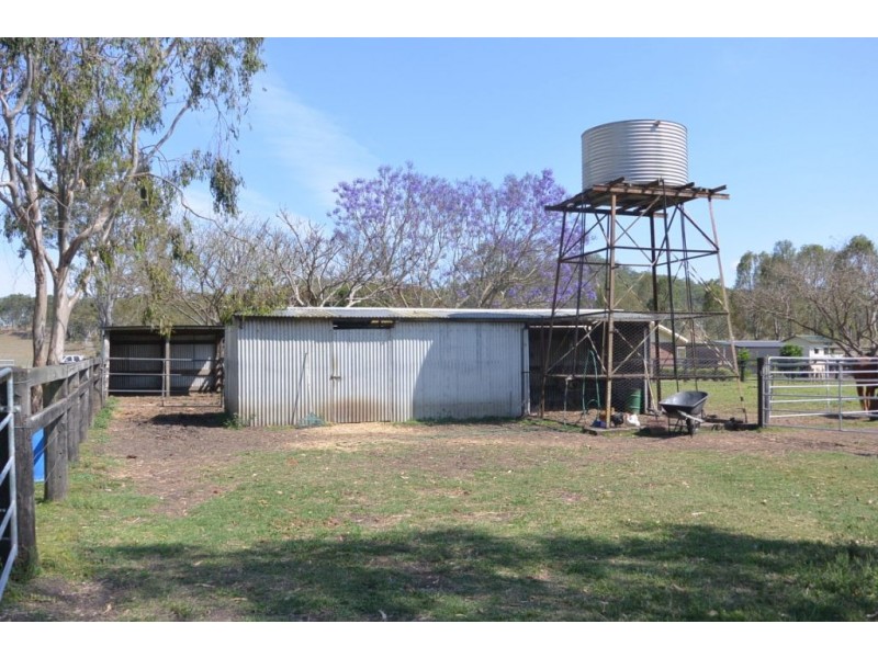 213 Oaky Scrub Road, Innisplain QLD 4285