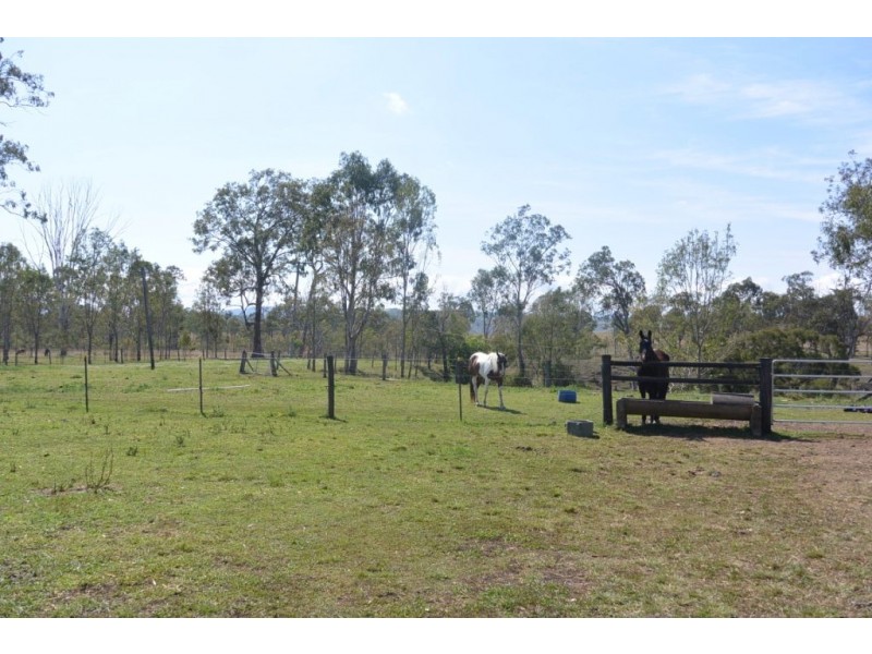213 Oaky Scrub Road, Innisplain QLD 4285