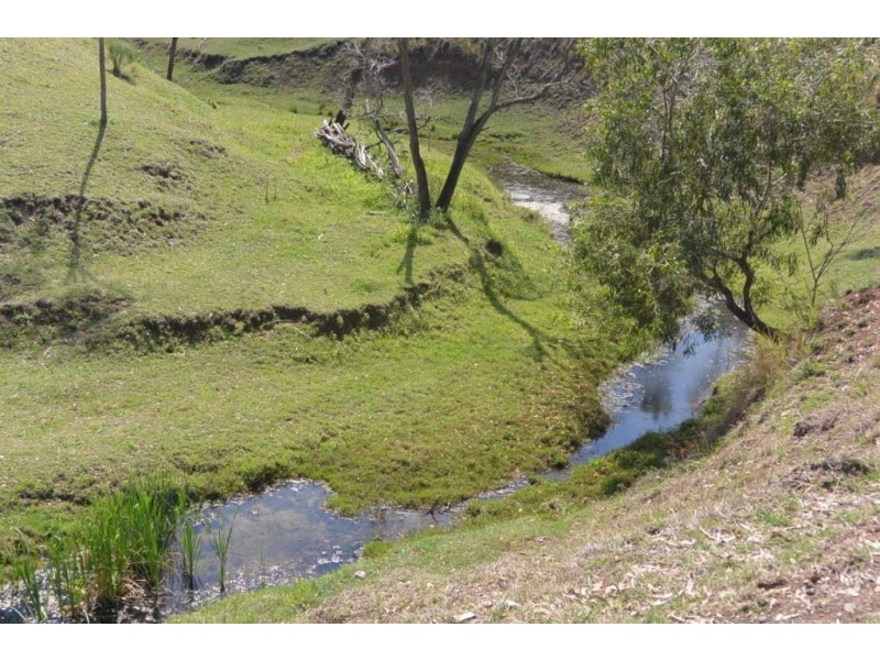 213 Oaky Scrub Road, Innisplain QLD 4285