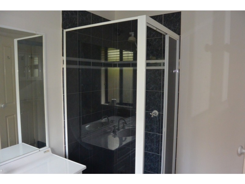 77 Brooklands Dr, Beaudesert QLD 4285