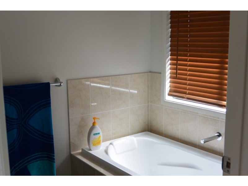 1/2-4 Monza Street, Beaudesert QLD 4285