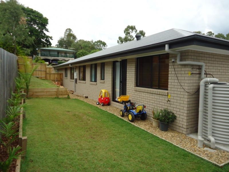 2/2-4 Monza Street, Beaudesert QLD 4285