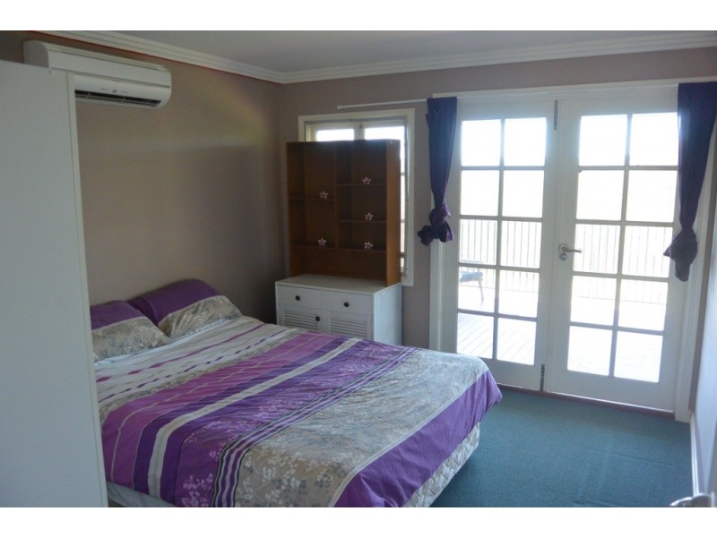 108-112 Haygarth Drive, Kooralbyn QLD 4285