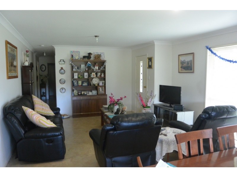 2/1E Brisbane Street, Beaudesert QLD 4285